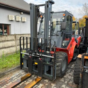 Terenowy wózek widłowy HELI 3.5 tony napęd 4x4
